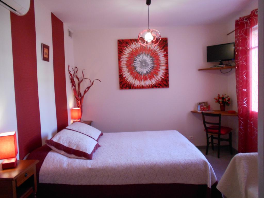 Les Tilleuls B&B Orange  Kamer foto