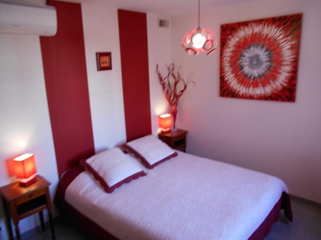 Les Tilleuls B&B Orange  Kamer foto
