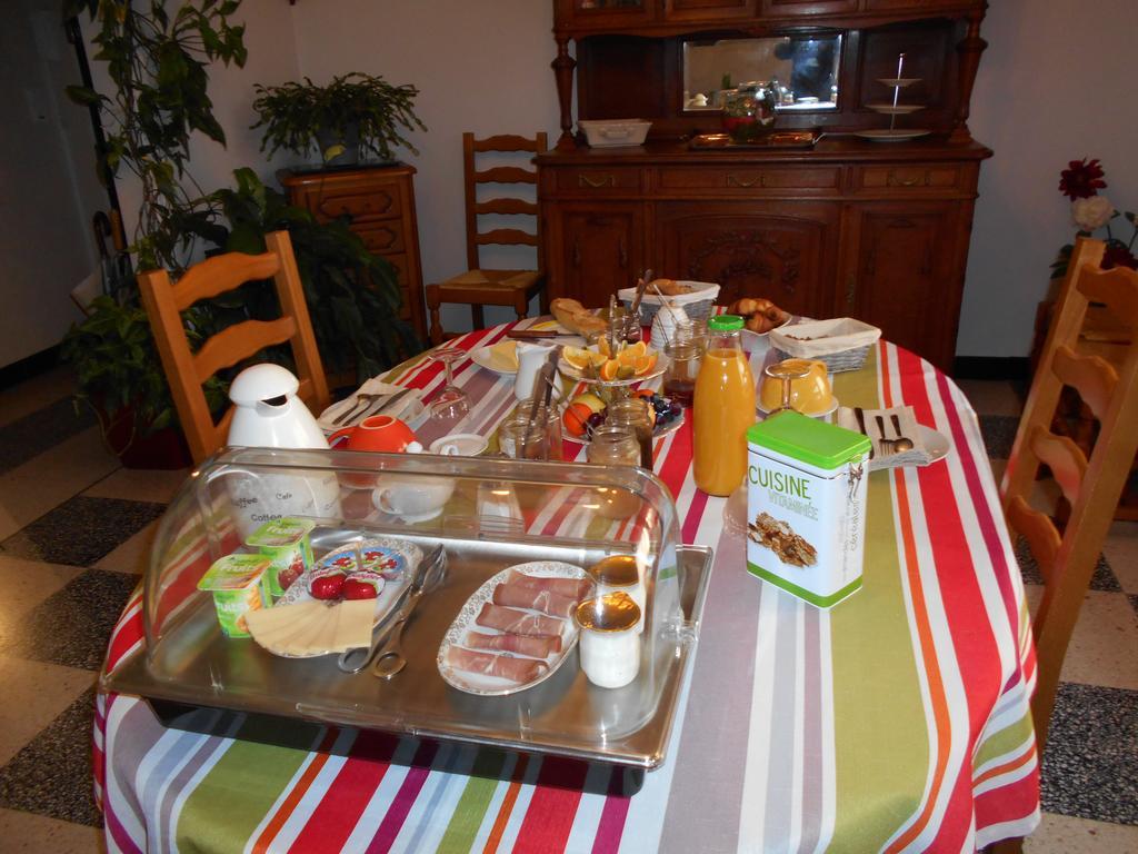 Les Tilleuls B&B Orange  Buitenkant foto