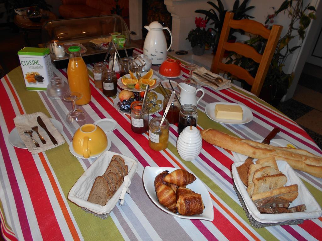 Les Tilleuls B&B Orange  Buitenkant foto