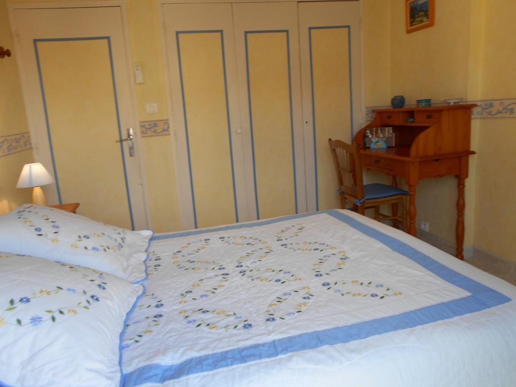 Les Tilleuls B&B Orange  Kamer foto